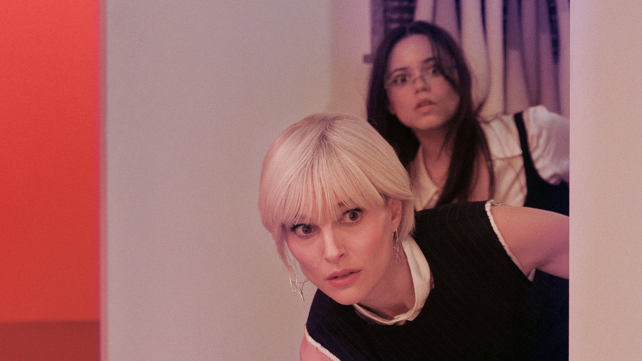 The Gallerist Movie Screenshot 2
